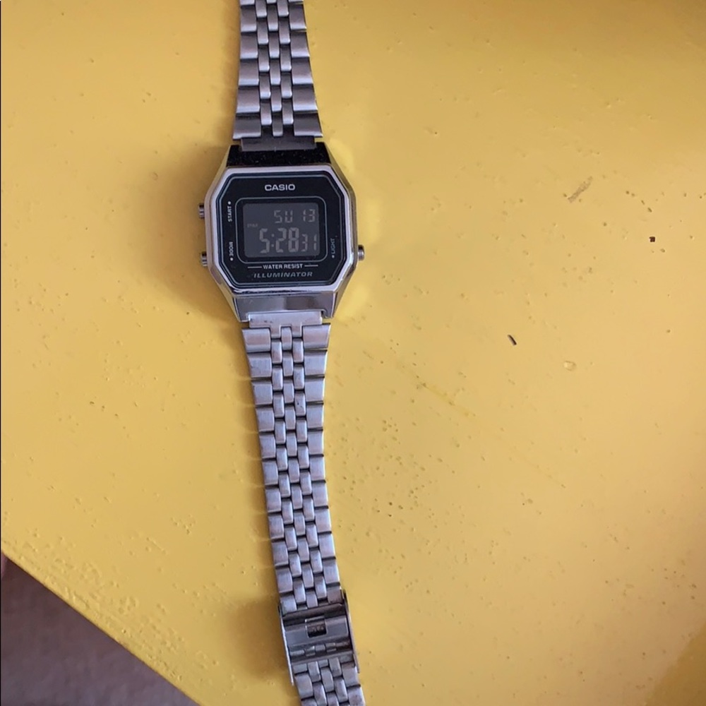 Casio vintage watch